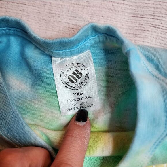 Tie dye xs youth Martha's vineyards tshirt. - Picture 3 of 4